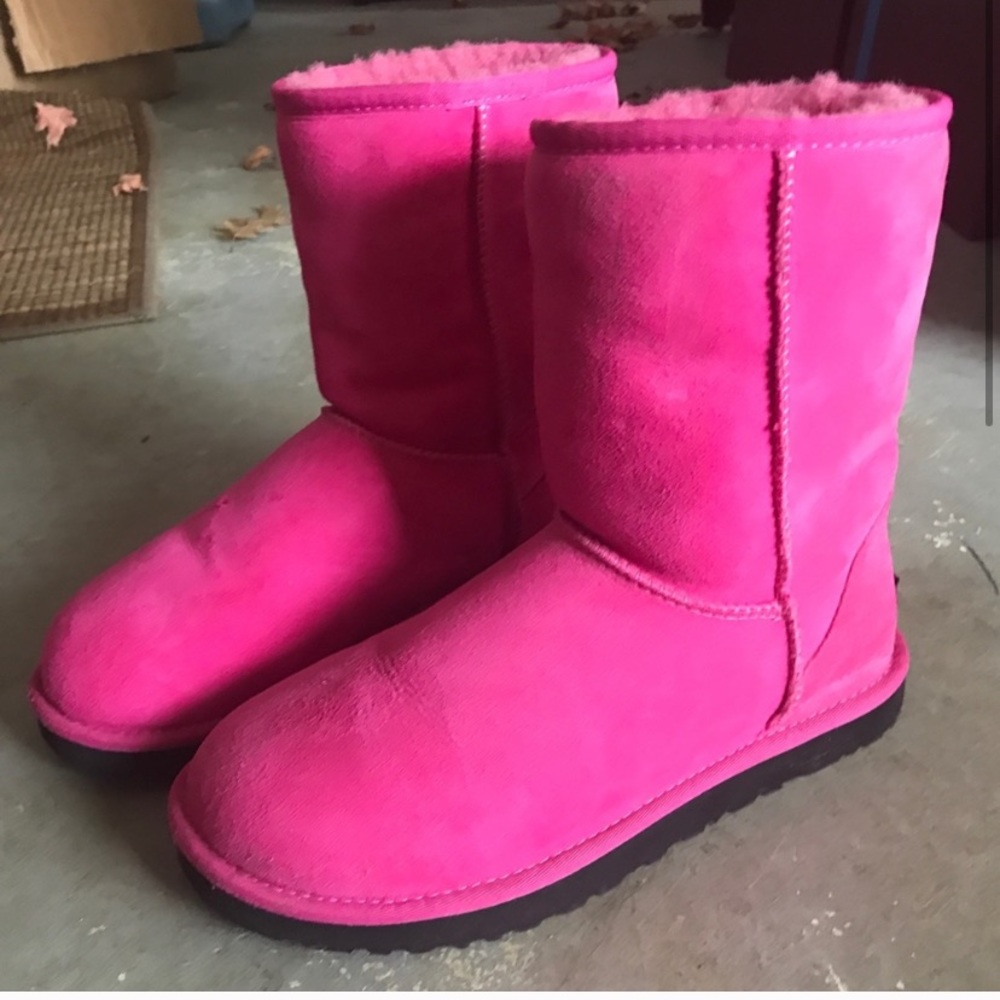 Hot pink uggs